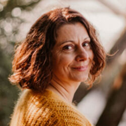 Sandrine-Singleton-Perrin Sandrine-Singleton-Perrin